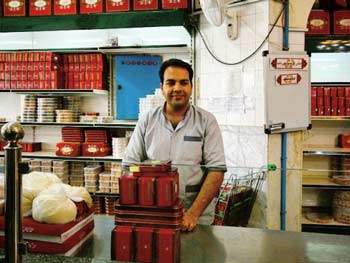 Haj Khalifeh Ali Rahbar Sweets