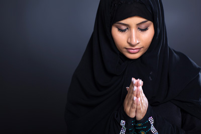 woman praying2